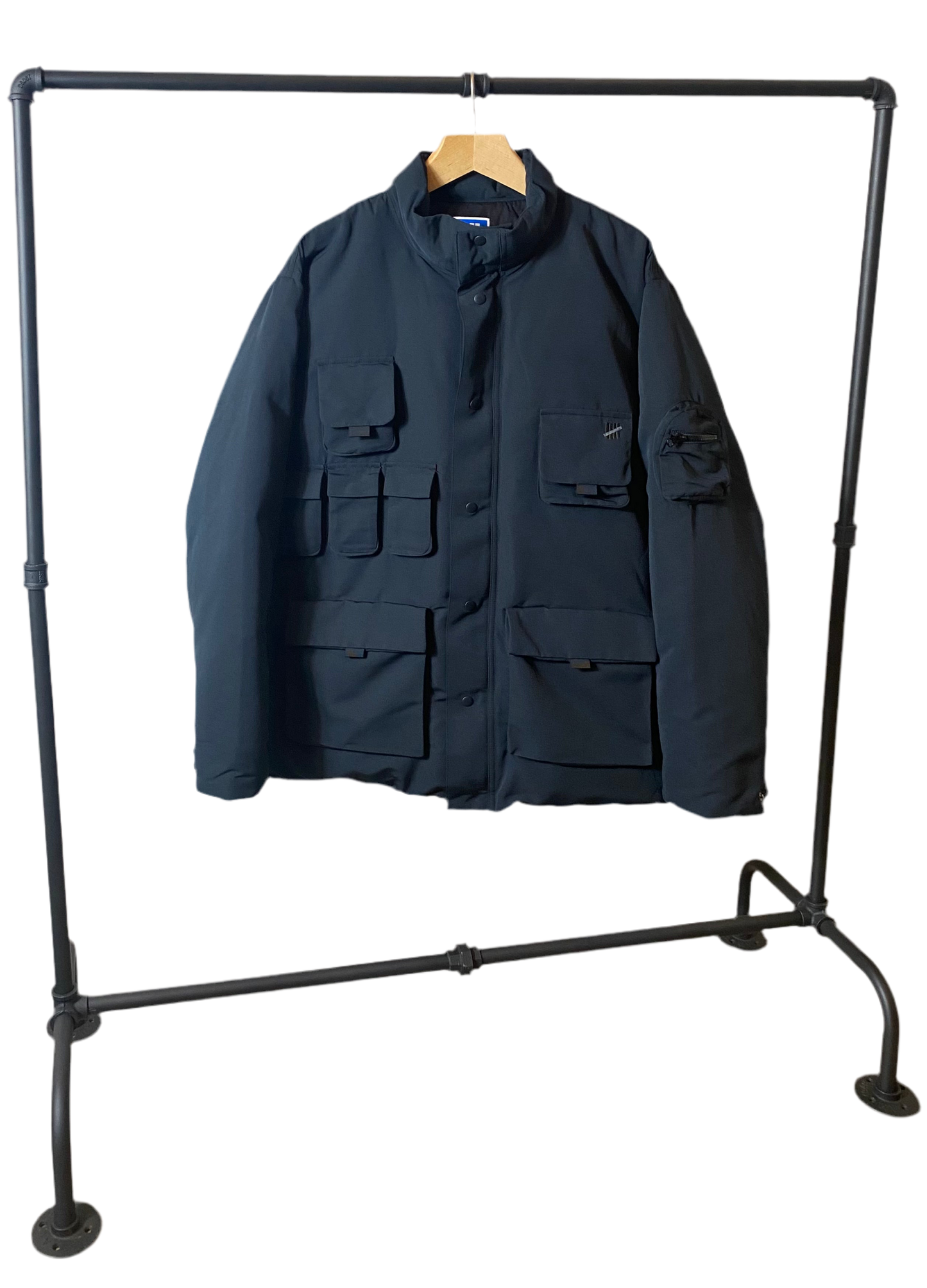 UNDEFEATED MULTI-POCKET DOWN JACKET SIZE XL