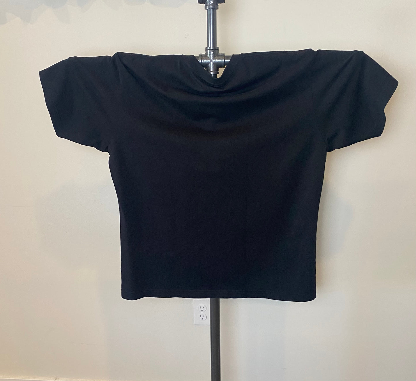 Anime Chainsaw Man x Kosuke Kawamura Makaimura Uniqlo Graphic T Size M