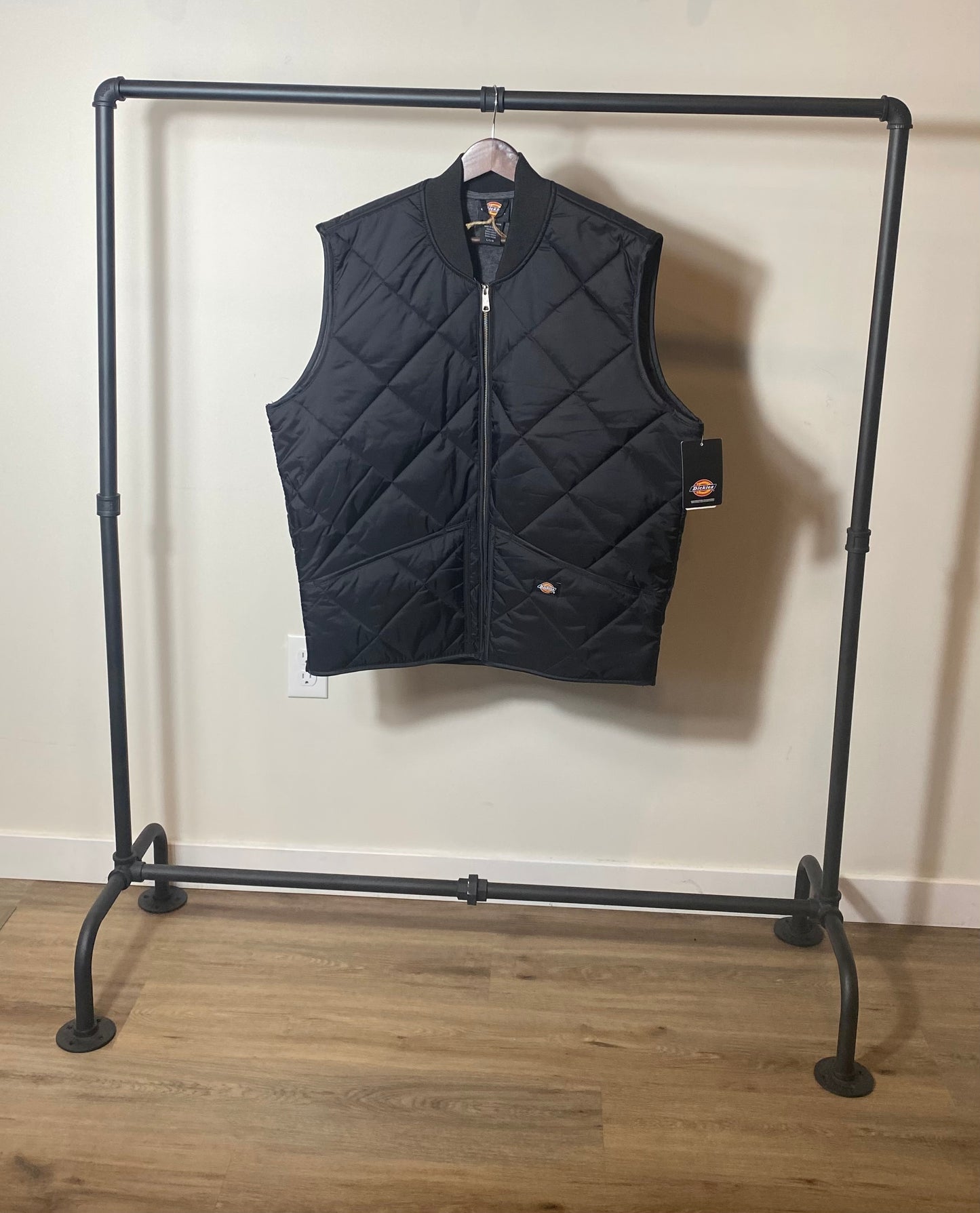 DICKIES QUILTED VEST SIZE L