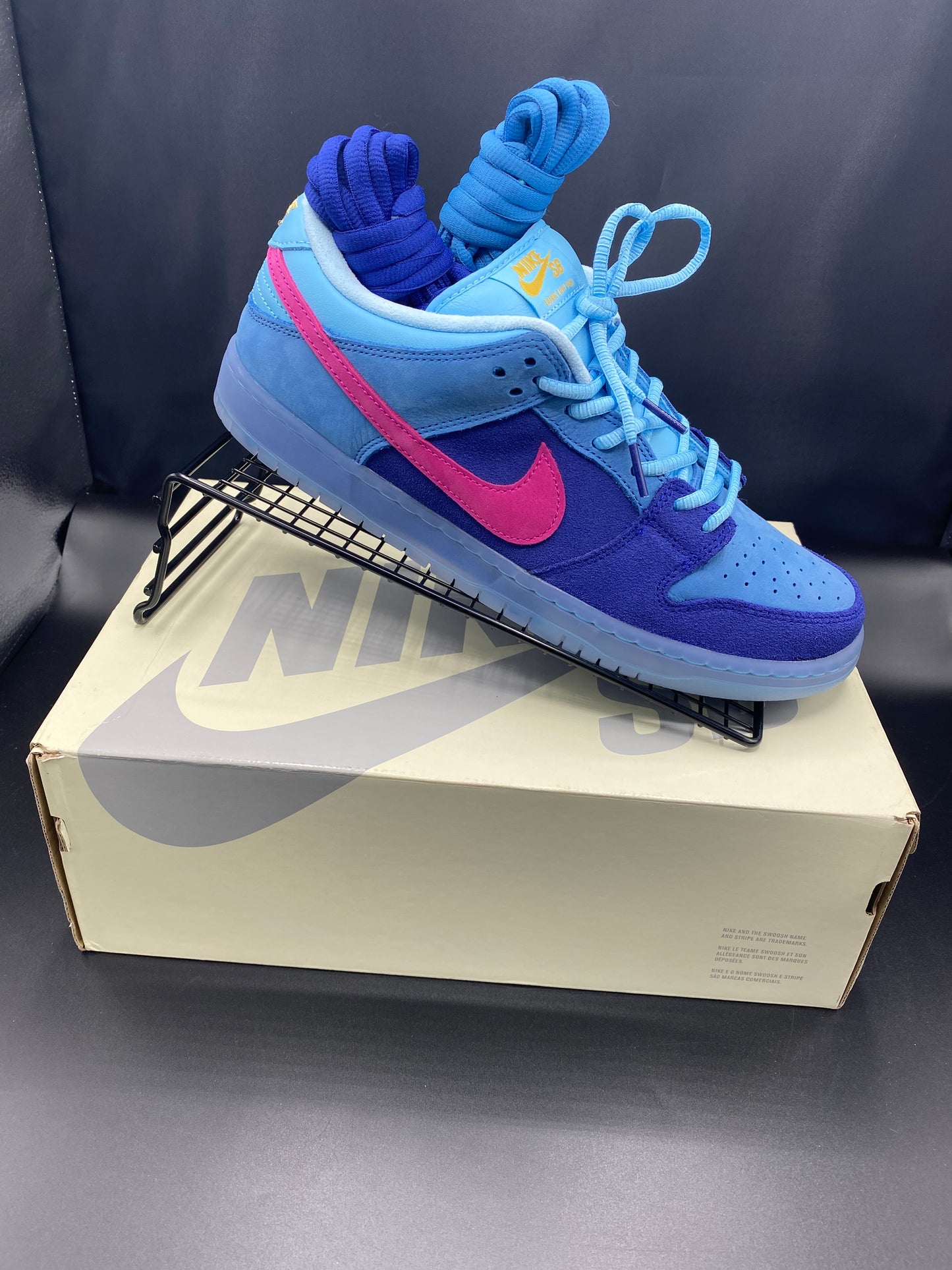 NIKE DUNK LOW PRO QS DEEP ROYAL/ACTIVE PINK SIZE M 10.5 W 12