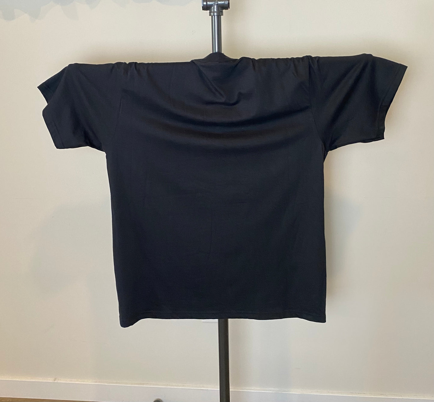 Supreme Mister Cartoon Graphic T Size XL