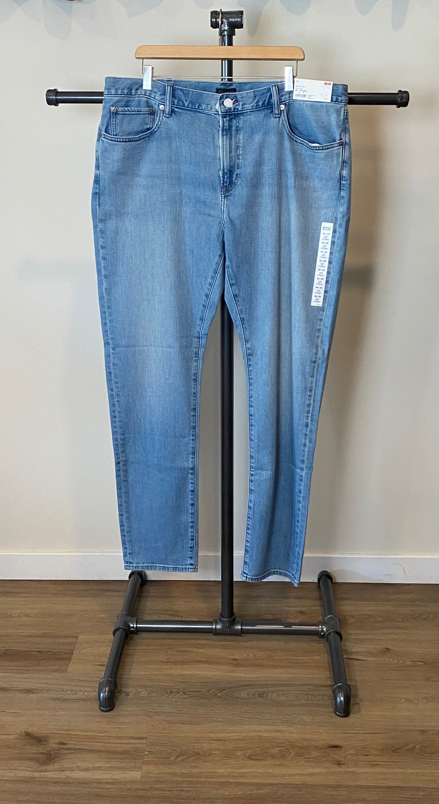 UNIQLO SLIM FIT MENS JEANS W40 L34 - Main Image