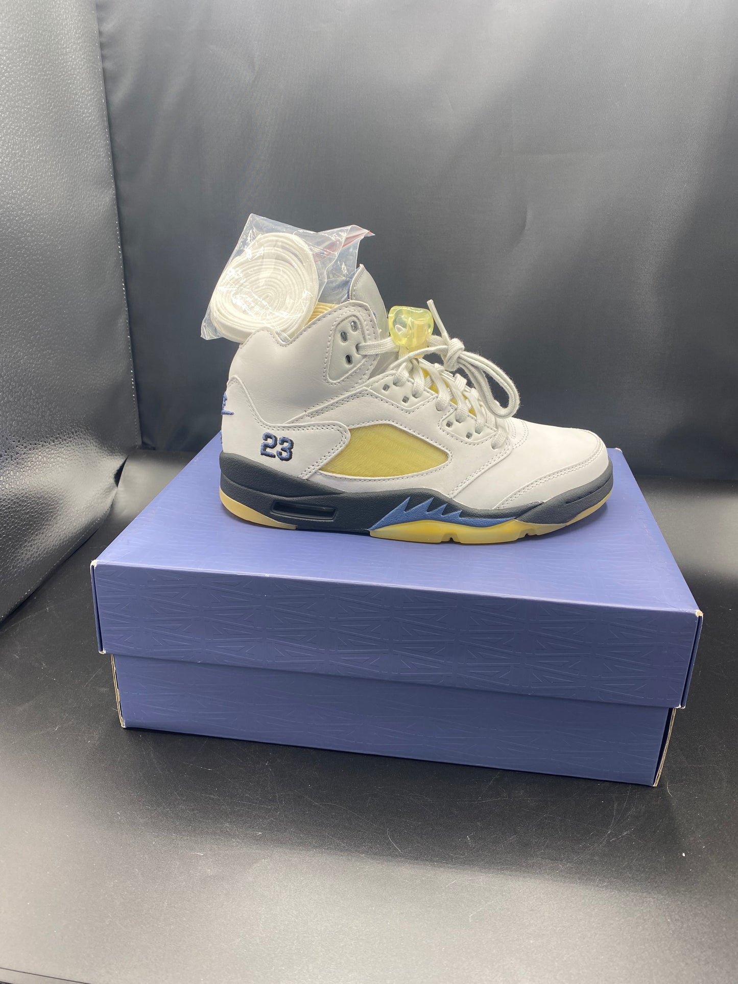 AIR JORDAN 5 WMNS RETRO SP A MA MANIERE PHOTON DUST/BLACK SIZE W 6 M/Y 4.5