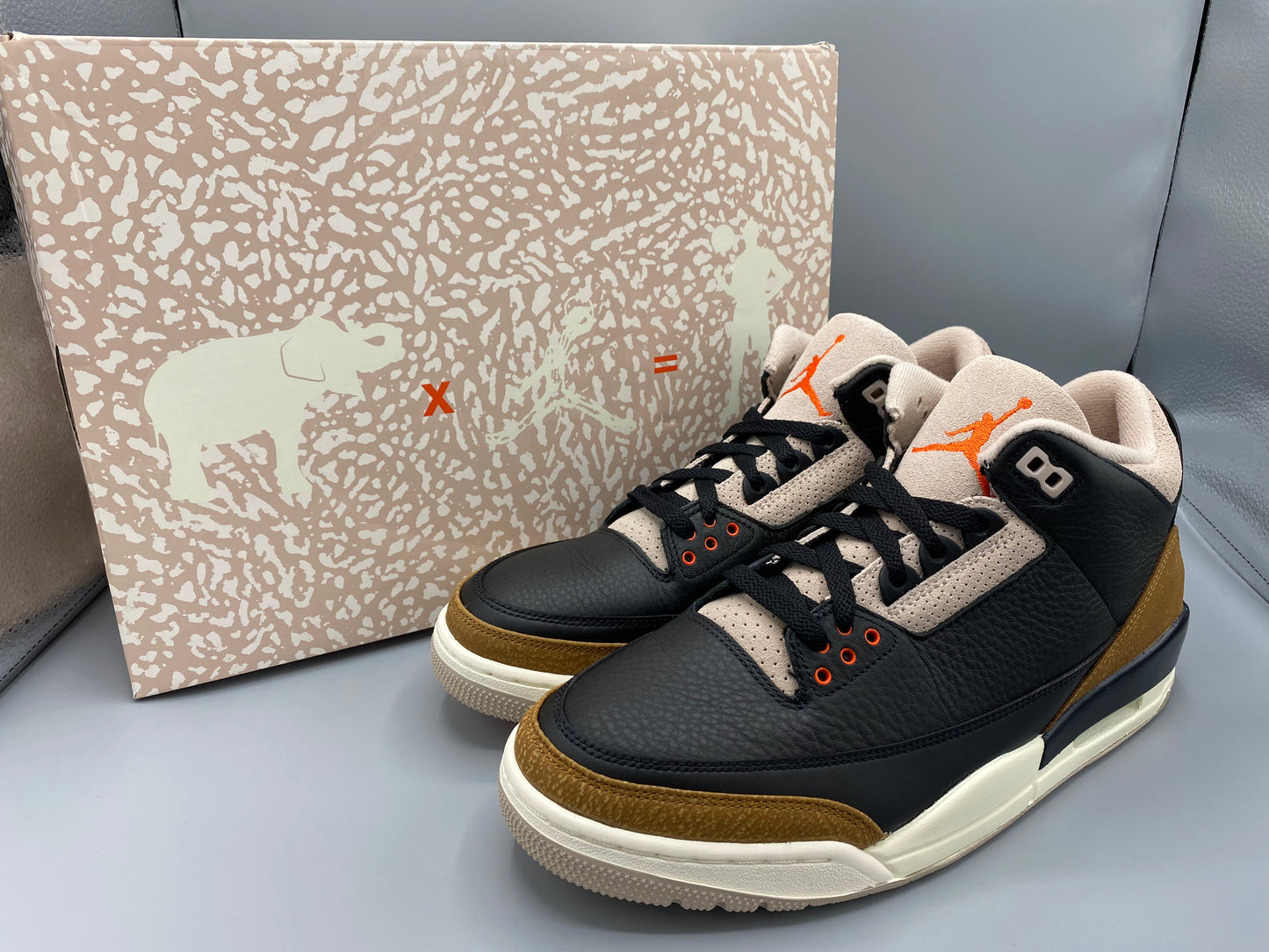 Air Jordan 3 Retro "Desert Elephant" Size M 10.5 W 12