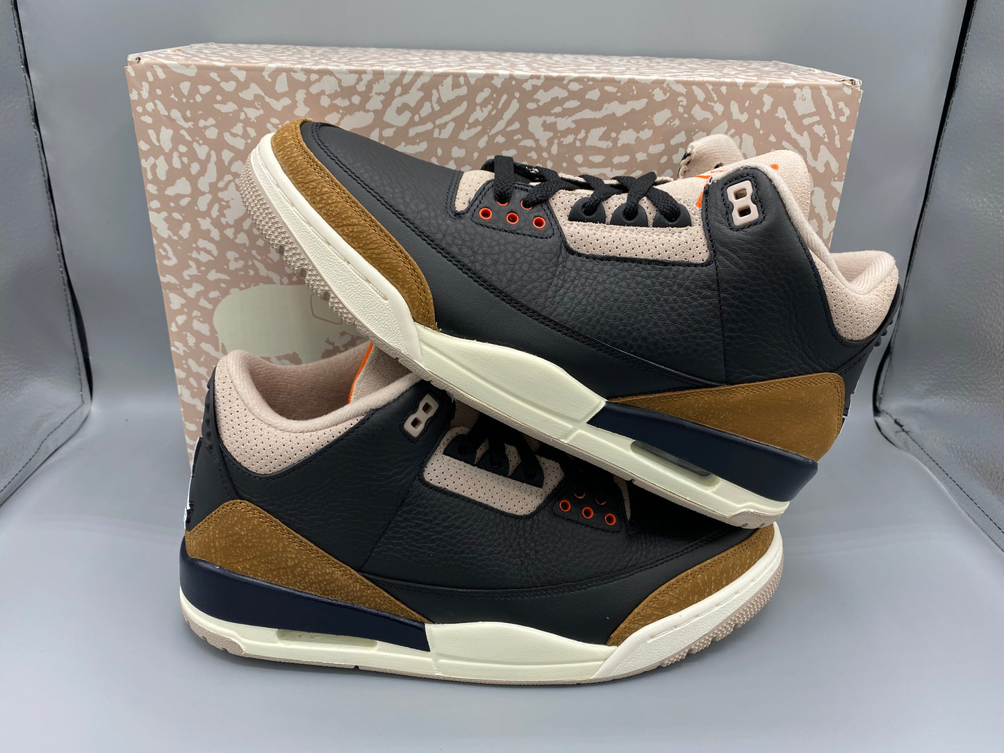 Air Jordan 3 Retro "Desert Elephant" Size M 10.5 W 12