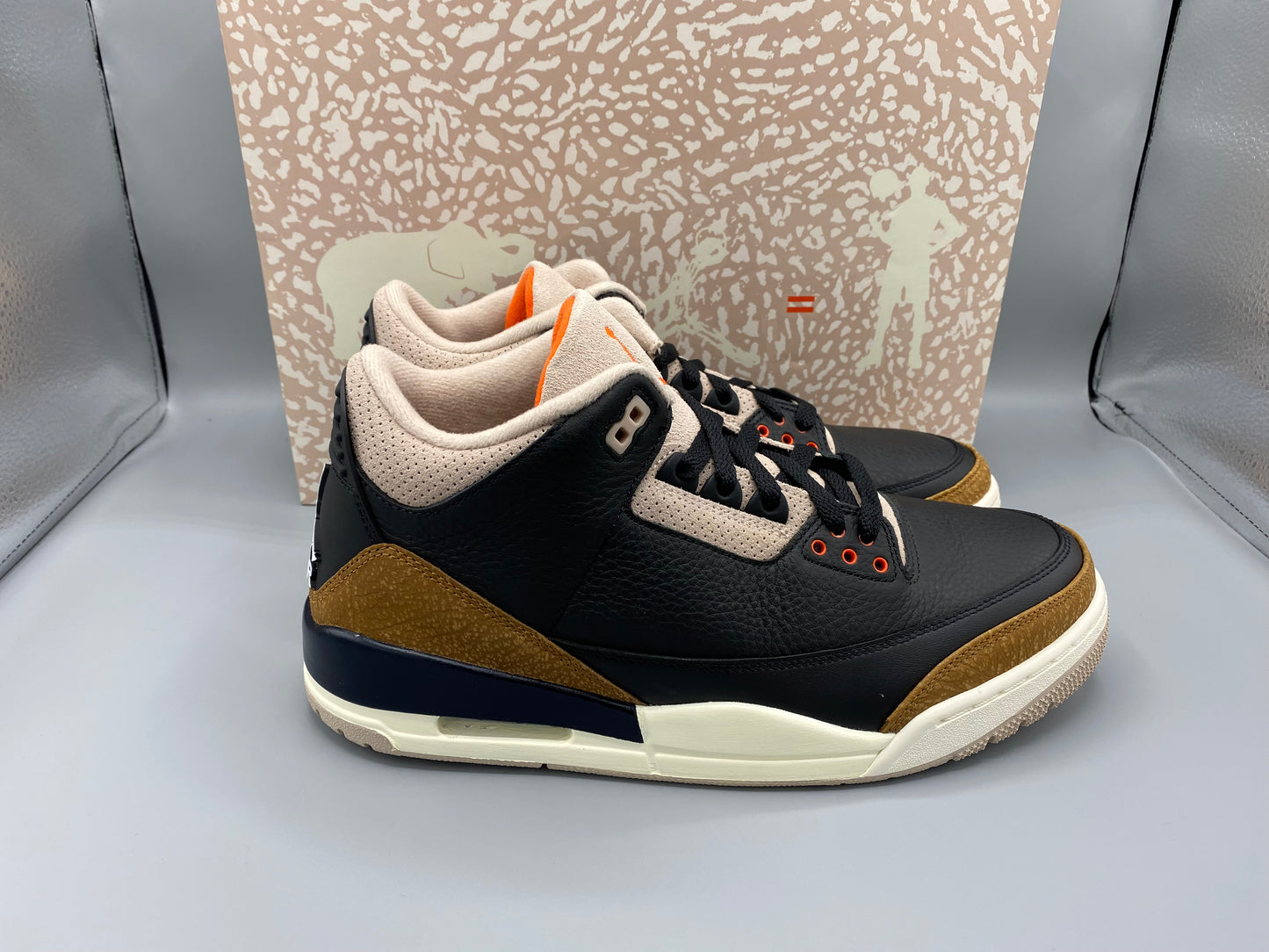 Air Jordan 3 Retro "Desert Elephant" Size M 10.5 W 12