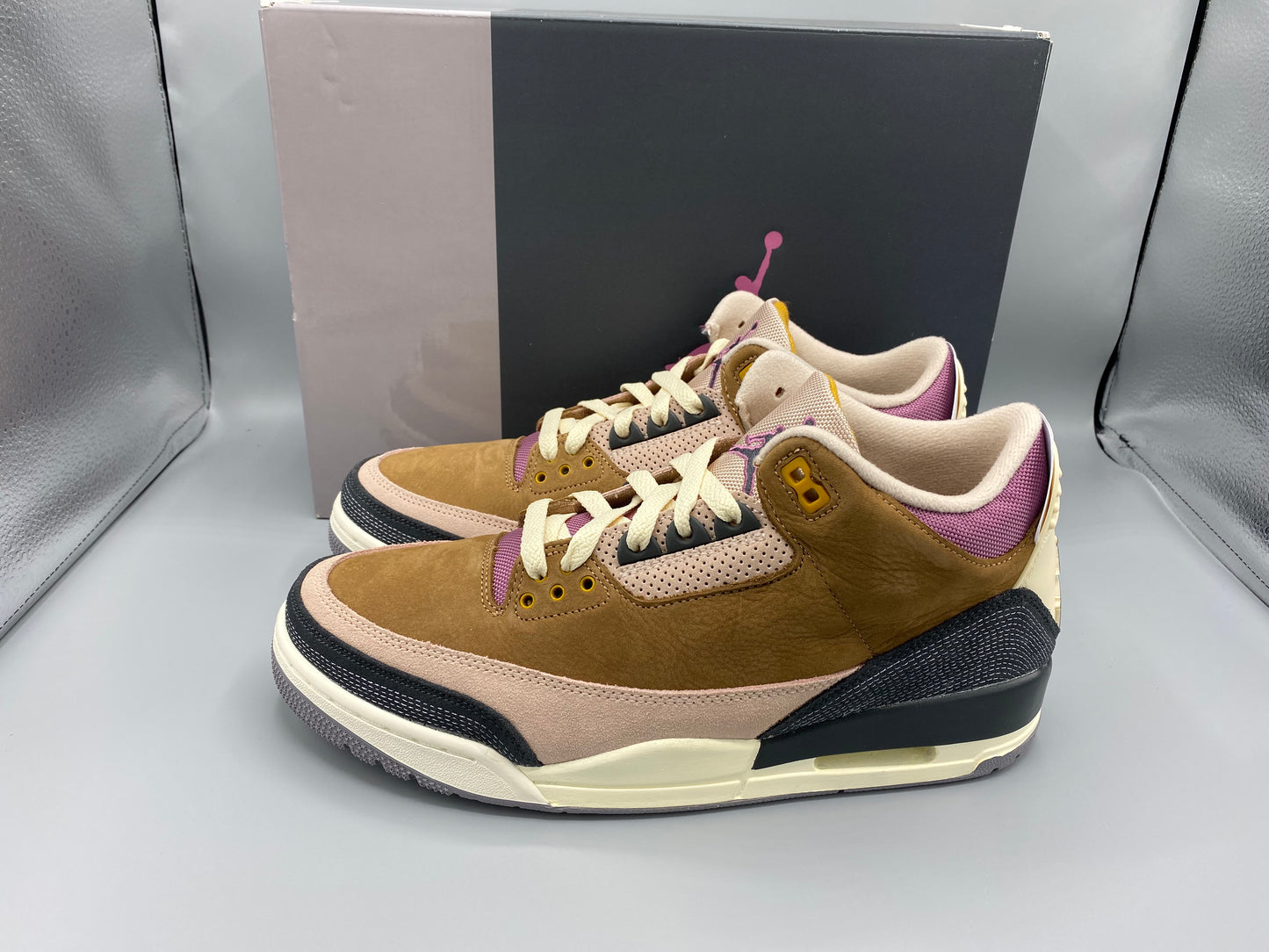 Air Jordan 3 Retro " Winterized Archaeo Brown" Size M 10.5 W 12