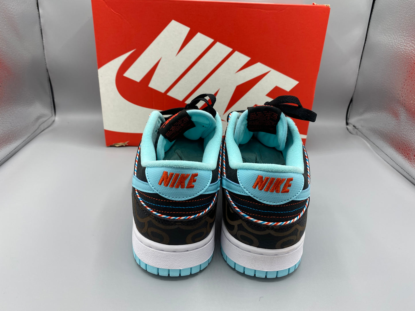 Nike Dunk Low Retro SE "Barber Shop" Size M 10.5 W 12