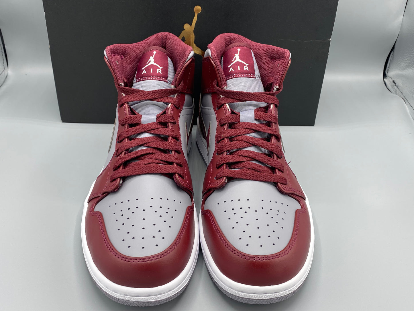 Air Jordan 1 Mid "Team Red" Size M 10.5 W 12