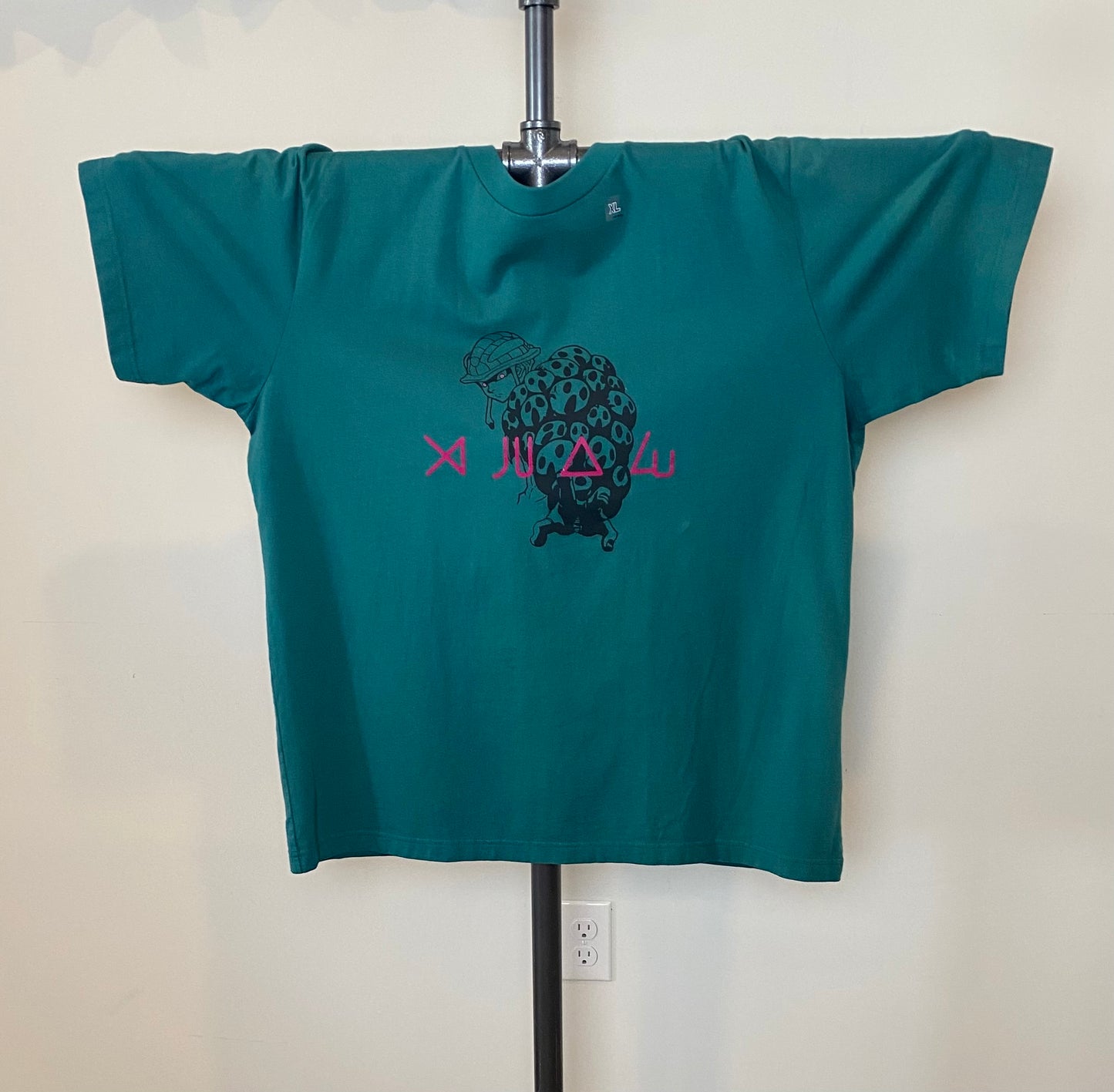 Hunter X Hunter Uniqlo Graphic T Size L