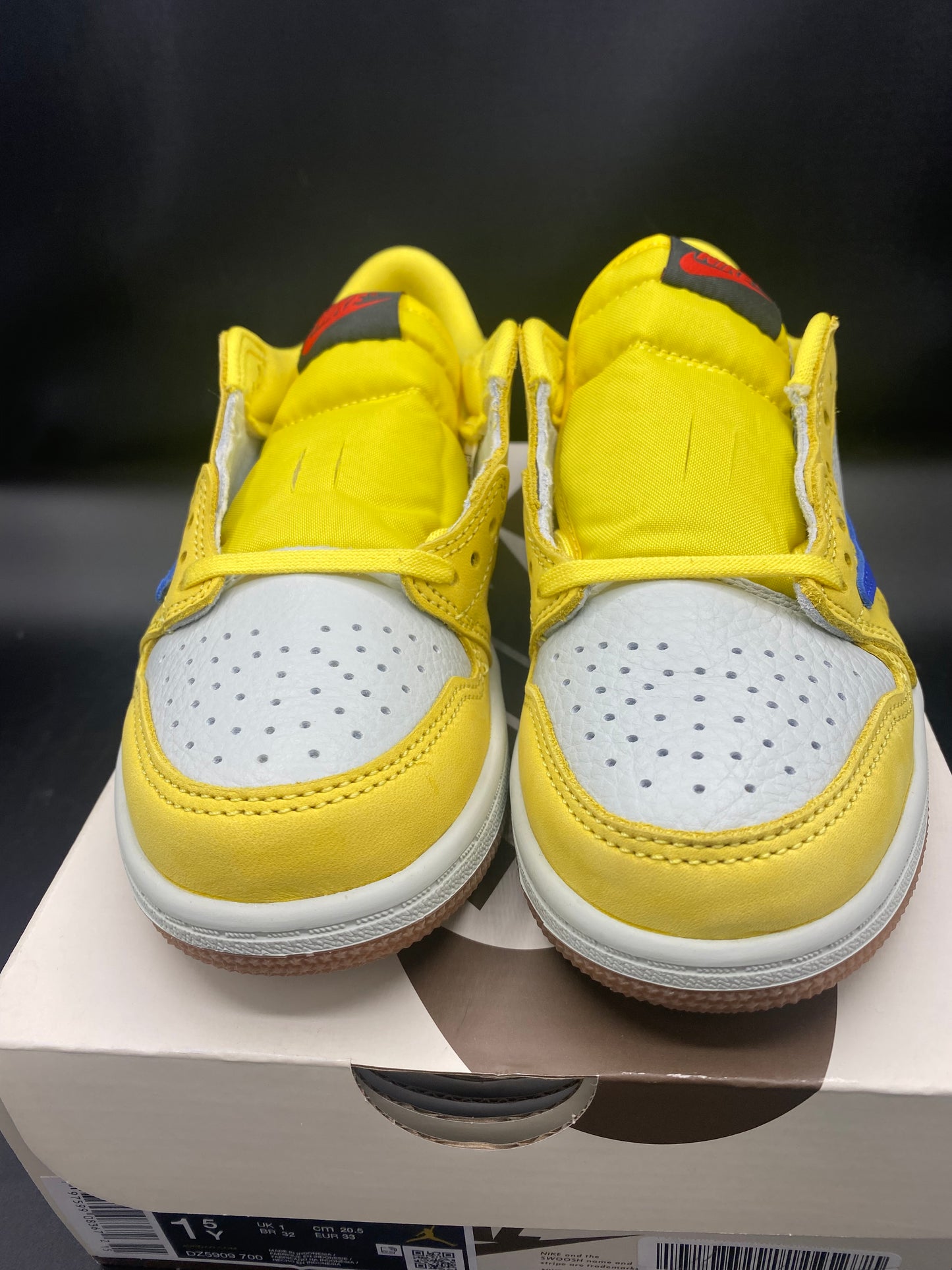 Jordan 1 Retro Low OG SP Travis Scott Canary SIZE: 1.5Y