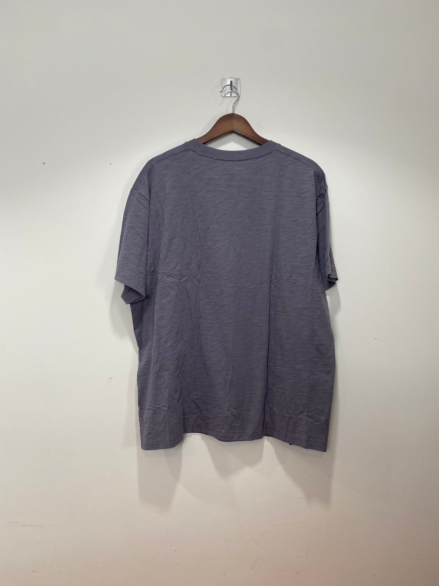Uniqlo Graphic T UKIYO_E Dark Fantasy UT Graphic T -Shirt Size XXL