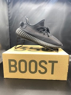 YEEZY BOOST 350 V2 SIZE M 11 W 12.5