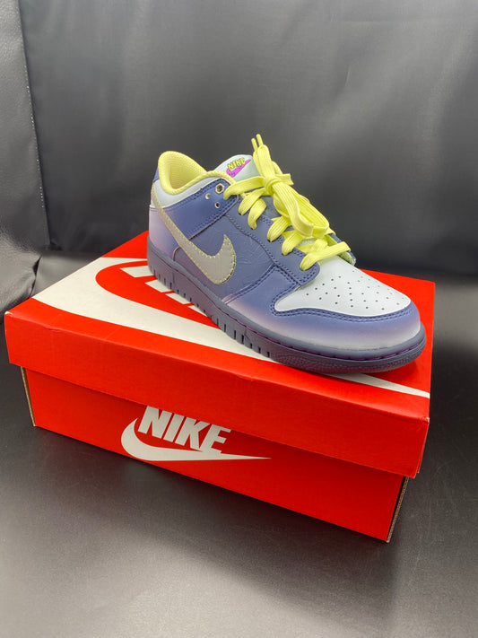 NIKE DUNK LOW BG DIFFUSED BLUE/ BLUE TINT Size 7 Y