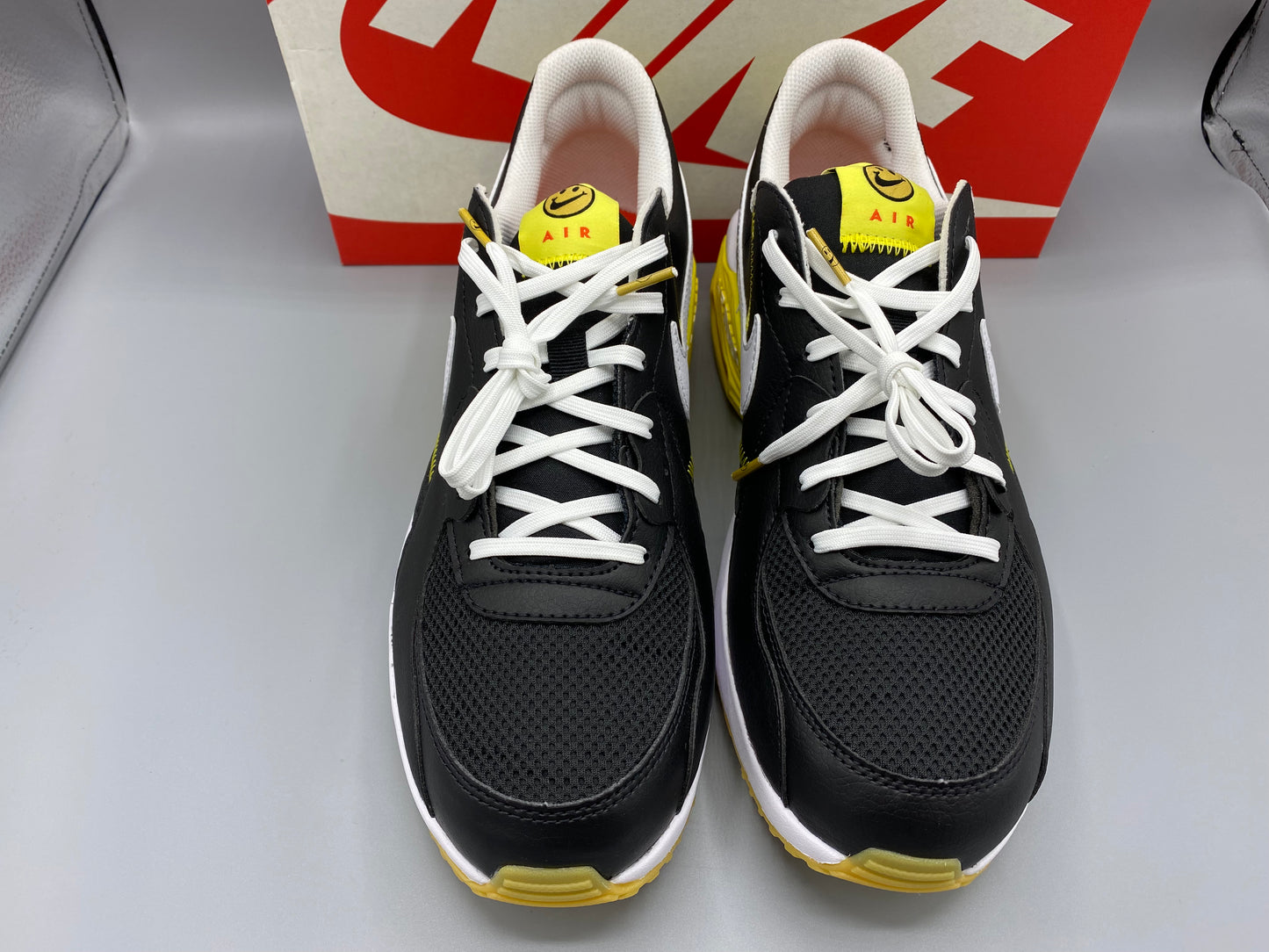 Nike Air Max Excee  "Go the Extra Smile" Size M 10.5 W 12