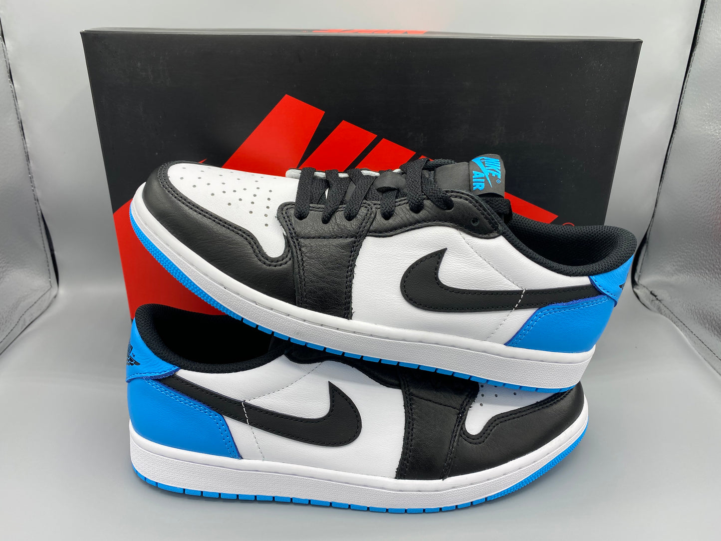 Air Jordan 1 Retro Low OG "Black Dark Powder Blue" Size M 10.5 W 12