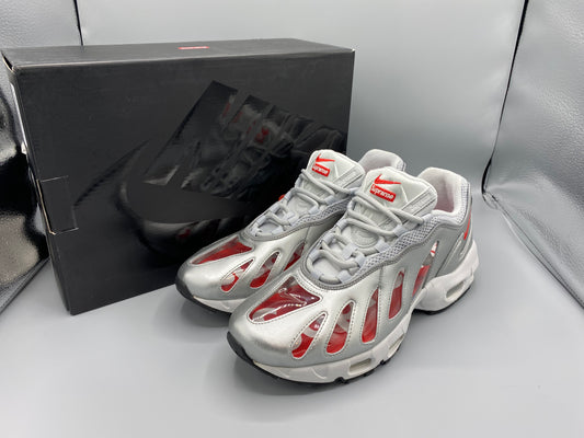 Nike Air Max 96 "Supreme Silver Bullet" Size M 10 W 11.5